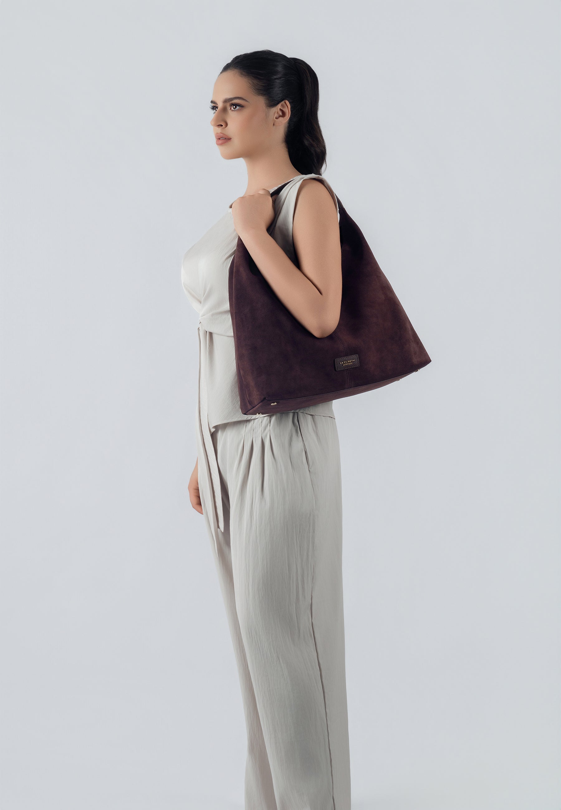 Eliana Suede Handbag (Brown)