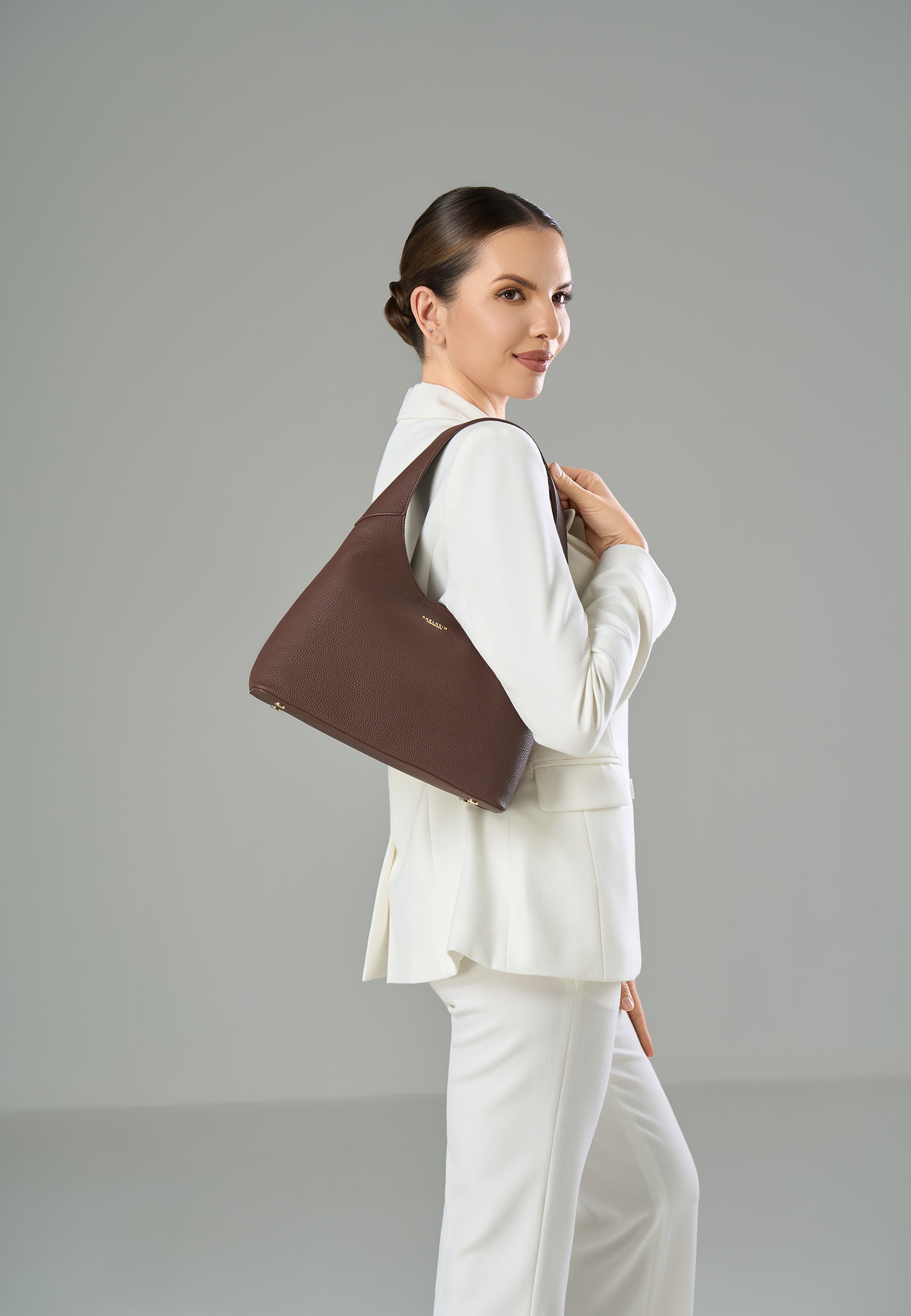 Viviana Petite  (Brown)