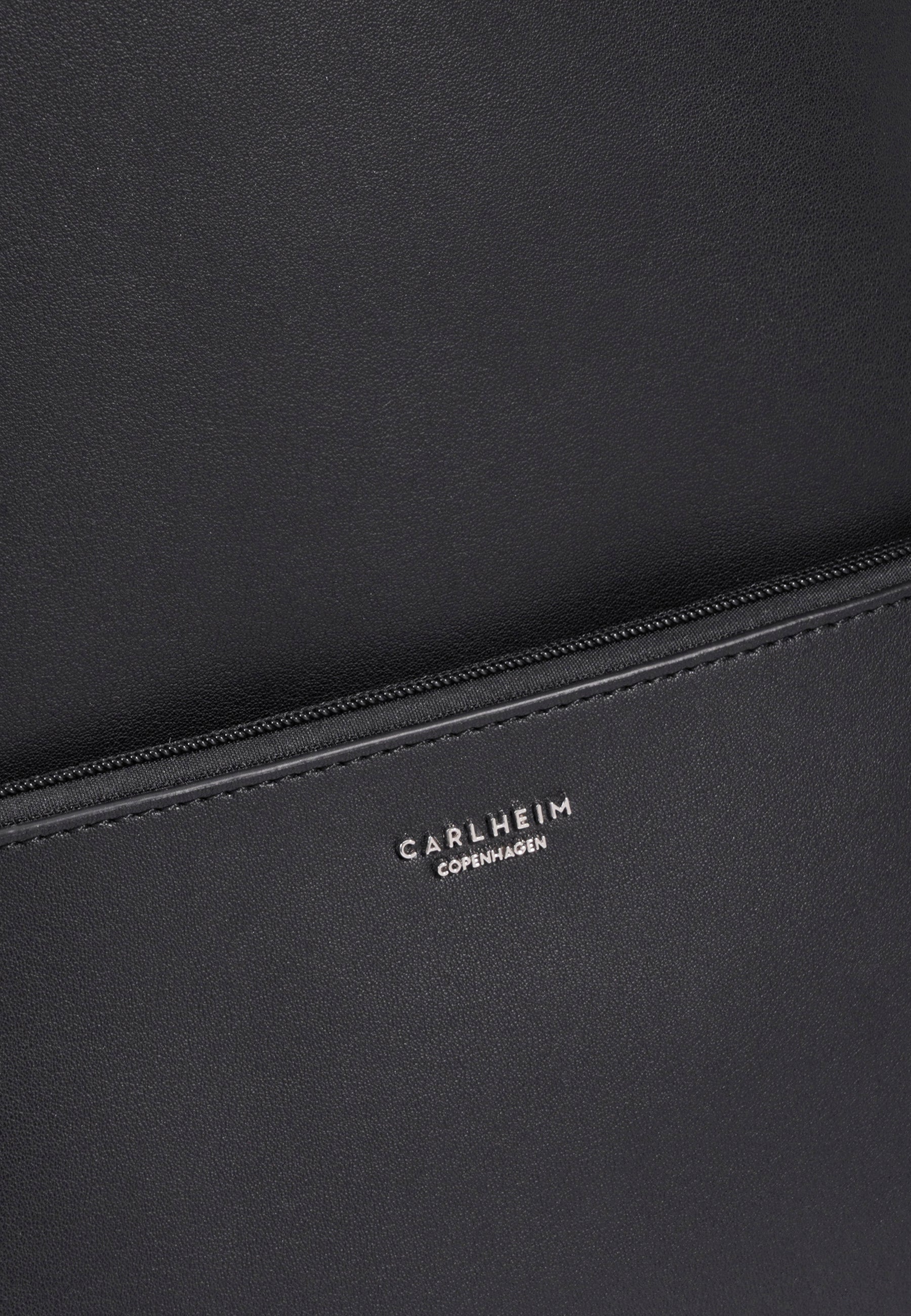 Louvre Genuine Leather Backpack (Black)