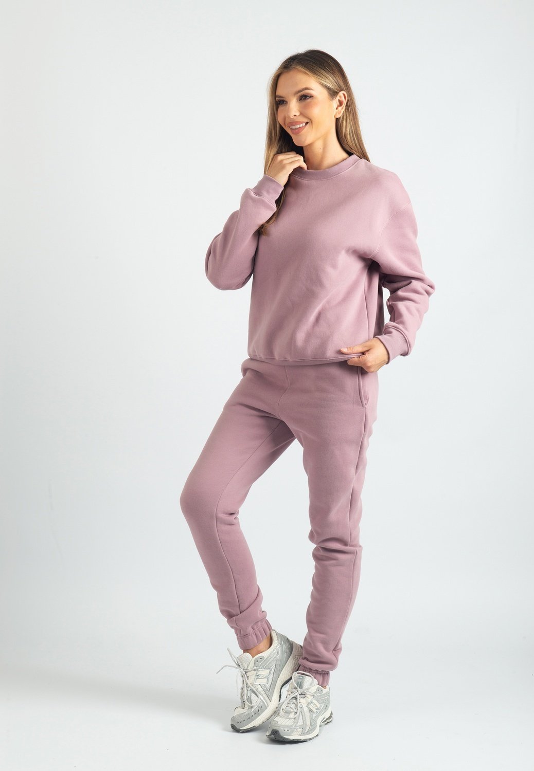 Harper Branded Sweatshirt (Dusty Pink)