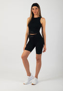 Serenita Shorts 8" (Black)