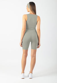 Serenita Shorts 8" (Stone)