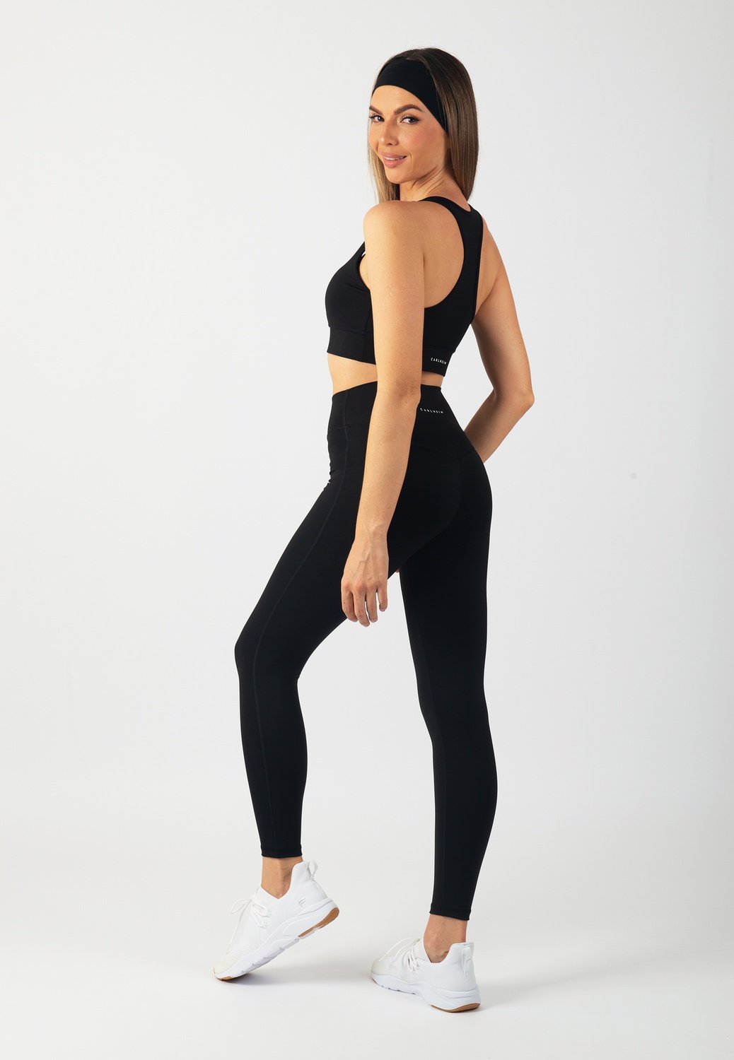 Serenita Sports bra (Black)